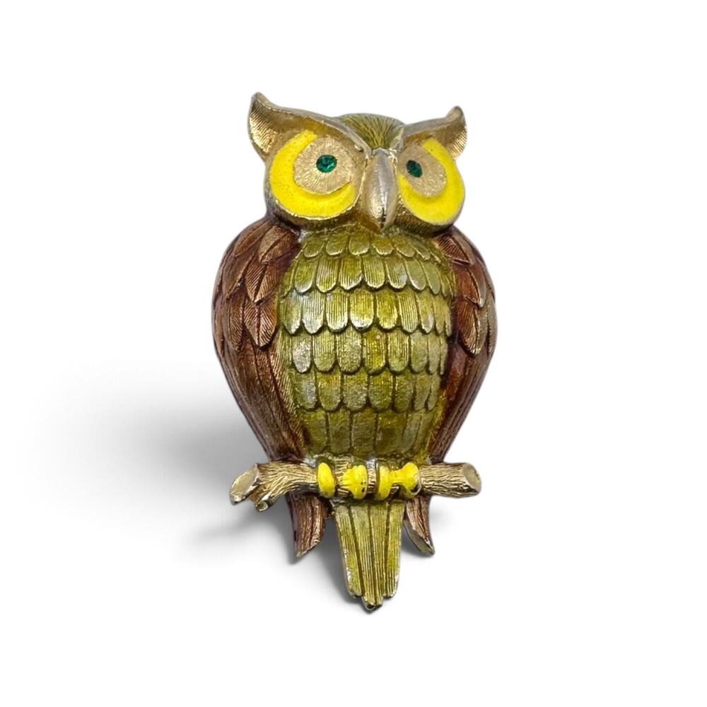 Vintag JJ Jonette Owl Brooch Gold Tone Enamel Green Rhinestone Eyes 1970s Pin